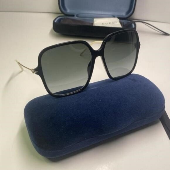 ?- New Authentic Gucci Grey Butterfly Ladies Sunglasses GG1267S 001 60\